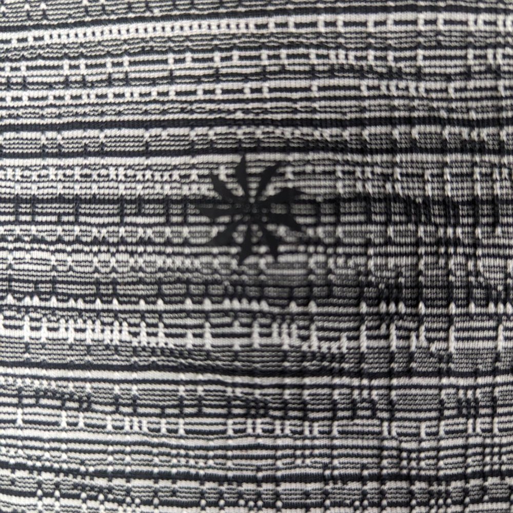 Athleta 7/8 Leggings Striped With Pockets Black and Gray Size M - Picture 7 of 10